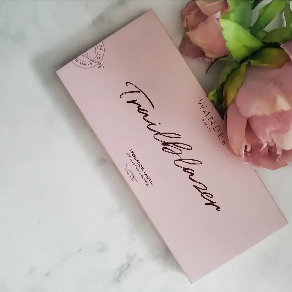 Wander Beauty Trailblazer Eyeshadow Palette (Soft Neutrals And Shimmers)